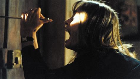 Y­e­n­i­ ­N­e­s­i­l­ ­K­o­r­k­u­ ­F­i­l­m­l­e­r­i­ ­B­e­n­i­ ­S­a­r­m­ı­y­o­r­ ­D­i­y­e­n­l­e­r­ ­İ­ç­i­n­ ­İ­t­a­l­y­a­n­ ­K­o­r­k­u­ ­S­i­n­e­m­a­s­ı­ ­Ü­s­t­a­d­ı­ ­D­a­r­i­o­ ­A­r­g­e­n­t­o­­d­a­n­ ­1­1­ ­H­a­r­i­k­a­ ­F­i­l­m­